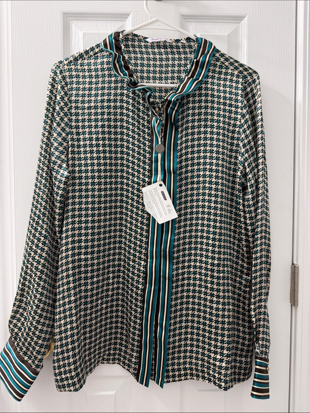 Italian 100% Silk Houndstooth Blouse
